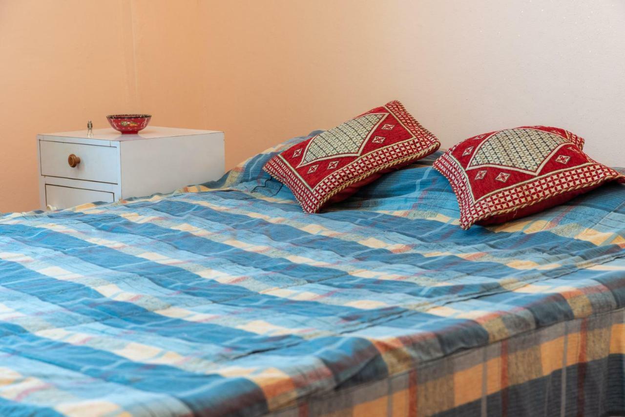 Bed and Breakfast Bedouin Pink Ecohouse Вади Муса Экстерьер фото